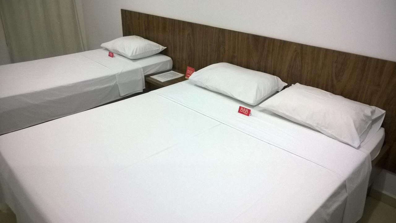 Bbb Rooms Rodoviaria Campinas Goiania Go Buitenkant foto